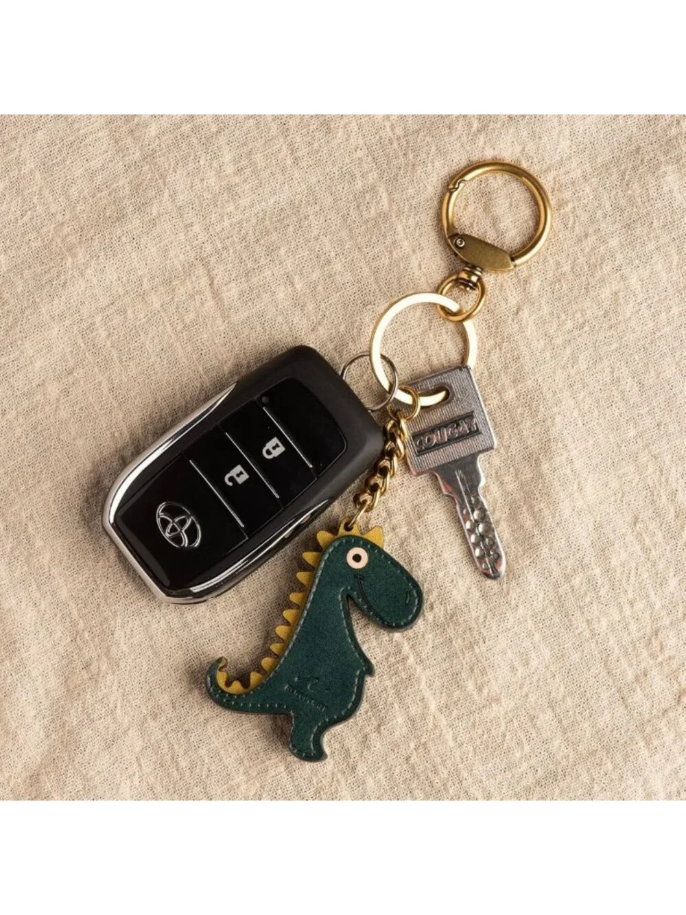 Handmade Leather Dinosaur Keychain - Cute Gift for Dino Lovers, Kids & Pets